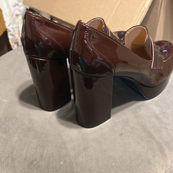 BANBOO BEAUTIFUL ELEGEANT WOMEN SHOES SIZE 8.5 COLOR BURGUNDY USED LIKE NEW - Picture 8 of 10